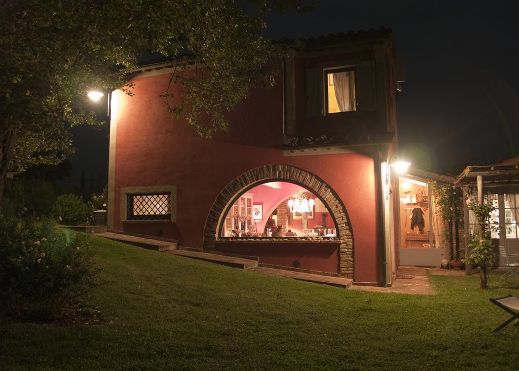 Il Vecchio Milipano Pension Montepulciano Stazione Buitenkant foto